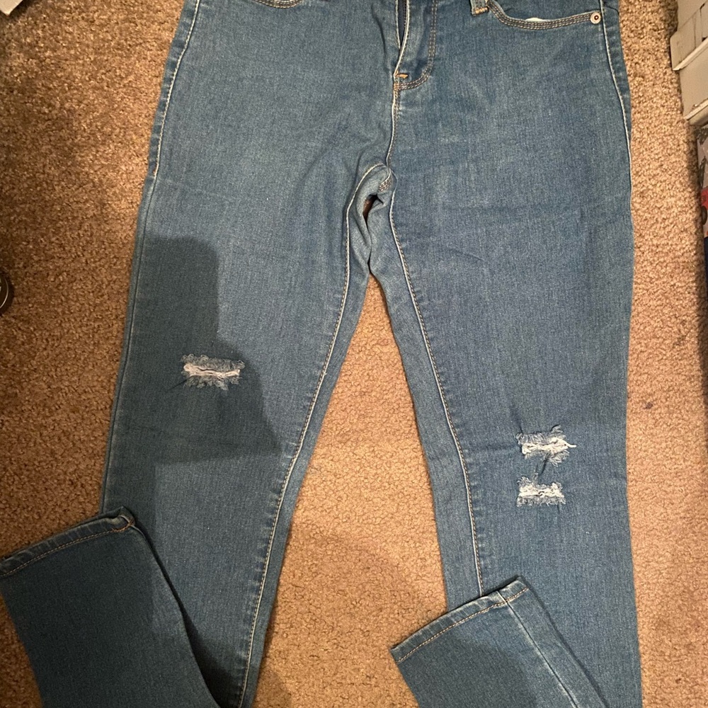 No Boundaries Blue Distressed Skinny Jeans